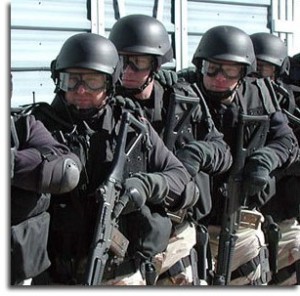 picture of police riot squad