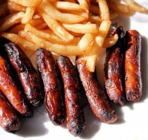 picture of french fries ans sausage